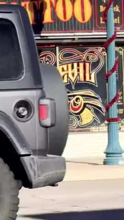 Walking across the street in lingerie and taking my tits out after a photoshoot. [GIF]