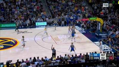 [Highlight] Steph airballs the three but Klay gets it and swishes it to bring the Warriors within 2