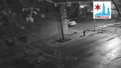 Armed robber shoots man execution-style 3x in Lincoln Park after ambushing him and demanding phone password