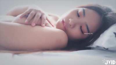 playing with her kitty (jvid ClaireK)