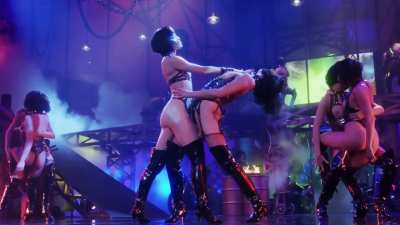 Elizabeth Berkley & Gina Gershon in Showgirls