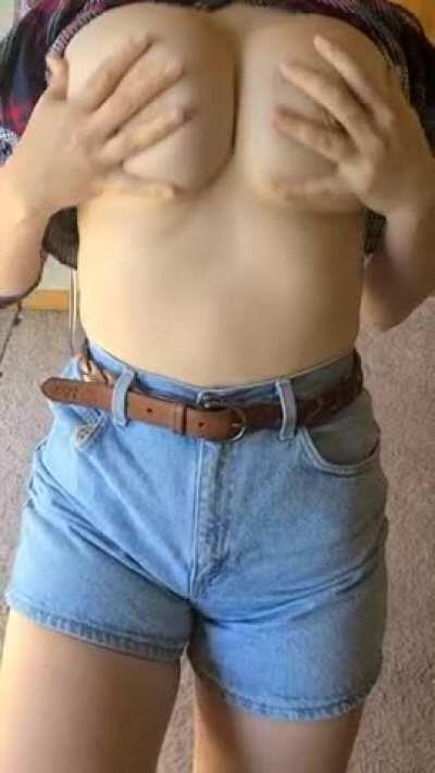 can my 18 year old tits get you hard?