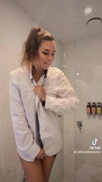 Make it BOOM, not sure if this one is allowed on tiktok so took it down before I'd get in trouble haha what do you think of this set? @themarilynmerlot