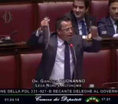 [NO SPOILERS] i guess other ppl will repost this too but... yeah