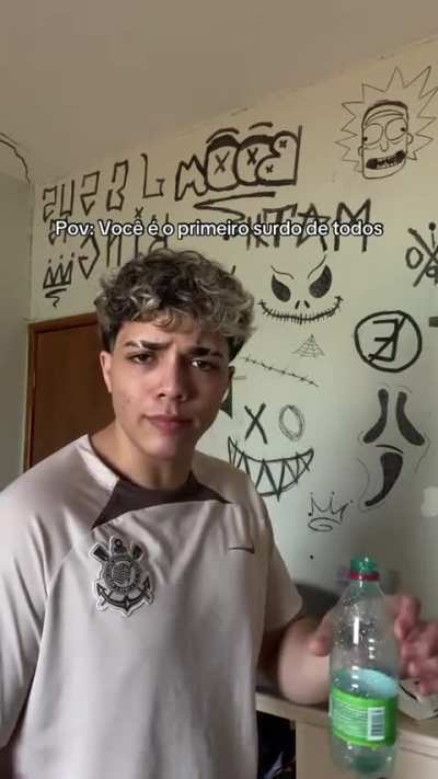 Primeiro surdo de todos