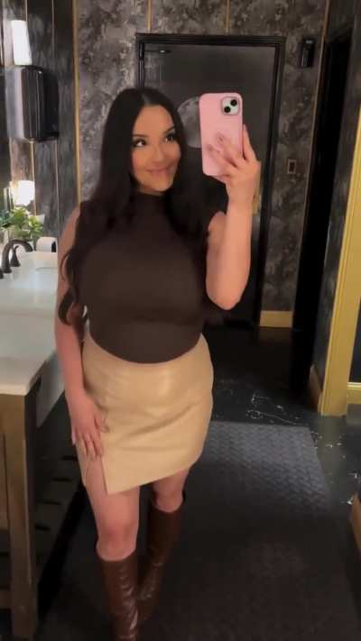 Robin Gwenn IG 9.21.25