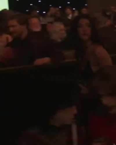 Sideboob and some jiggle from the Streamy's🤤