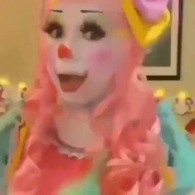 La payasa que le gusta al cristian 😳