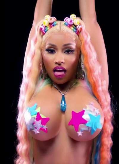 Nicki Minaj loves bouncing them
