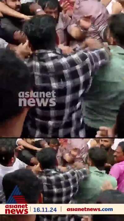 People in India stopped their fight to make way for an ambulance and then started fighting again