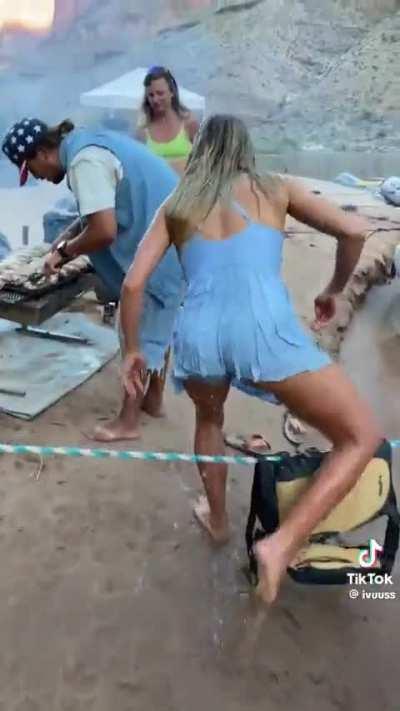 She’s on that Gollum Fit red Grindset