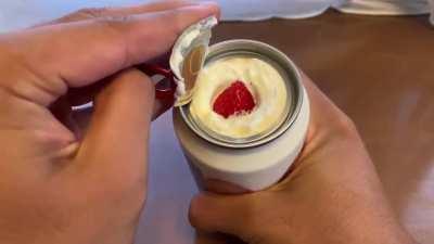 A can of cake from a vending machine in Japan