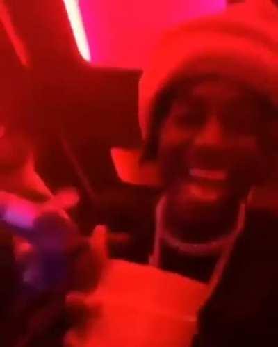 This literally my favorite snippet video of his, still sad this song never got officially released