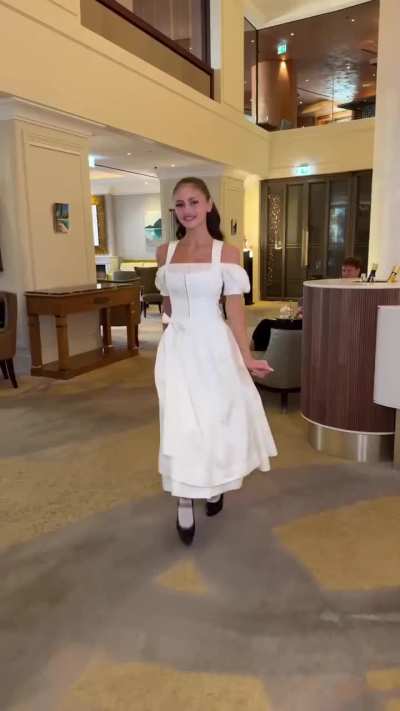 'Ready to go: Leni wears a look from HeidiFest' - IG September 2025