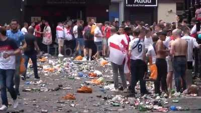 Liberaram os monstros