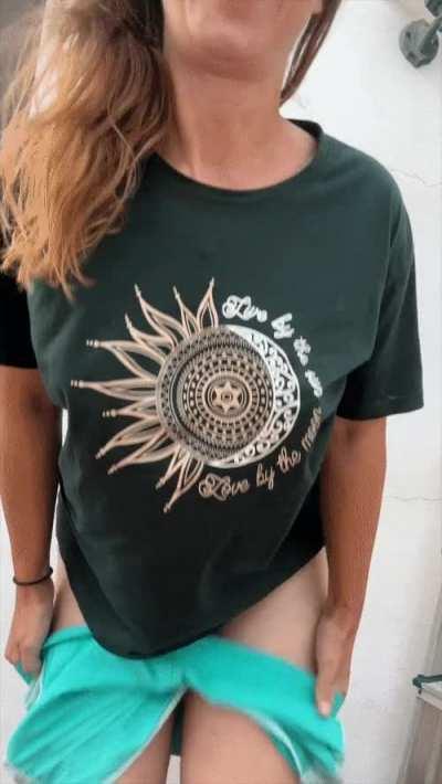 The older milf next door you wish you had F48