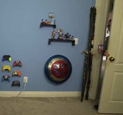 Trisha making mom jeans sexy!!!!