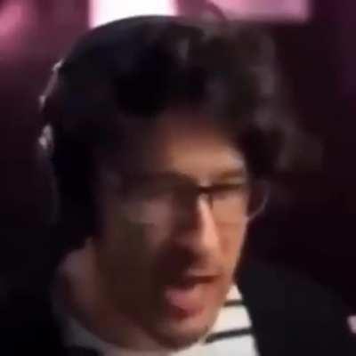 I’m gonna be all up in those feet vine boom