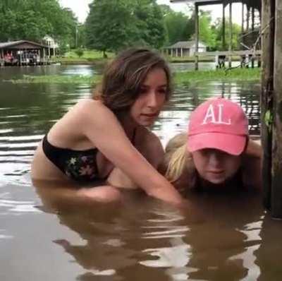 Fishing with bare hands in Alabama