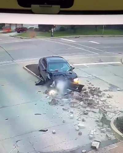 Teenage girl crashes car and runs