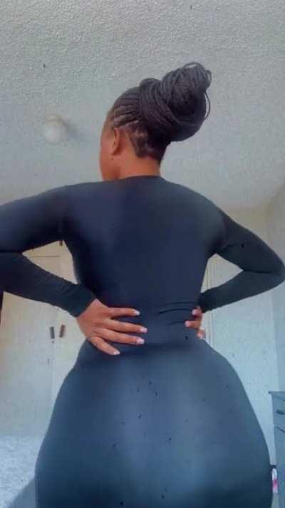 Cape Town, here I come 🍑😍