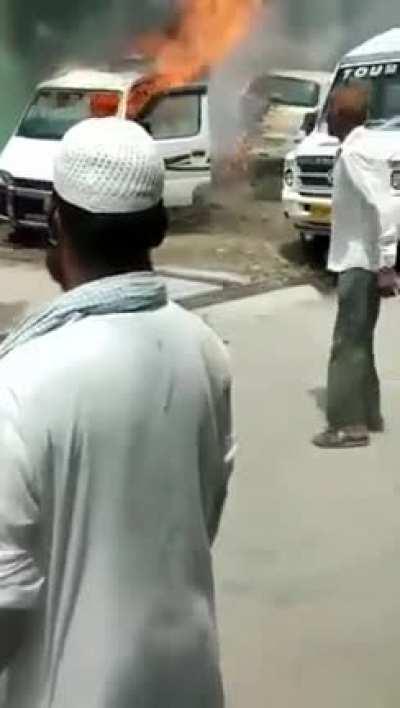 WCGW Hey idiots , you might want to stand back