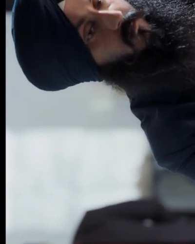 Uncut version of Pehle bhi Main has this added scene