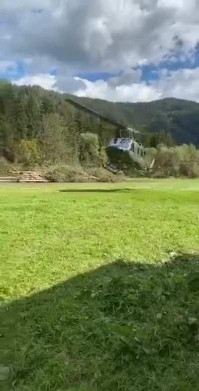 WCGW watching the chopper land