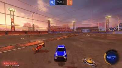 Luckiest Gold 3 goal you will ever see.