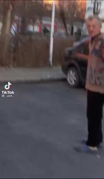 Moderator de pe roddit confundat cu Keanu Reeves