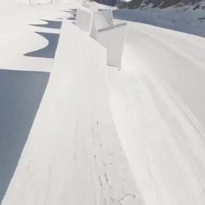 The cool snowboarding video from earlier, but from the snowboarders perspective.