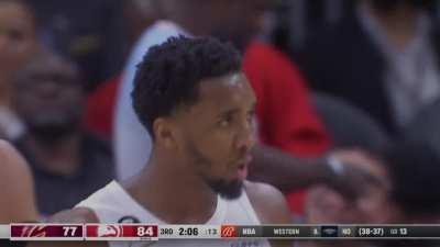 [Highlight] Onyeka Okongwu sends Mitchell's put back to the shadow realm