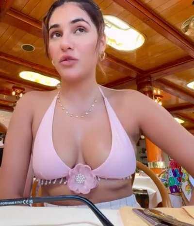 Lunch at Italy with Twins 