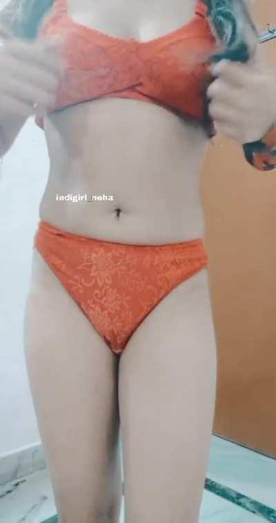 Watch my nude pics and playing with myself on my app link is in comment