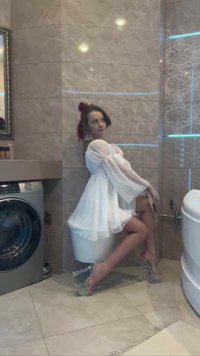 Anfisa en el cuarto de baño.