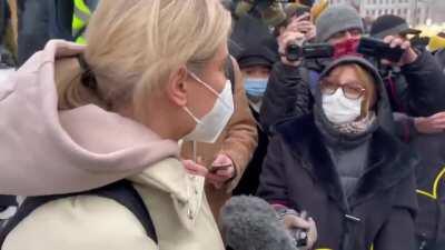 嗦开嗦开 友爱部来惹