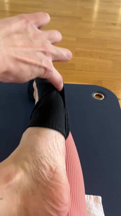 Got sweaty at the gym, let's take those socks off