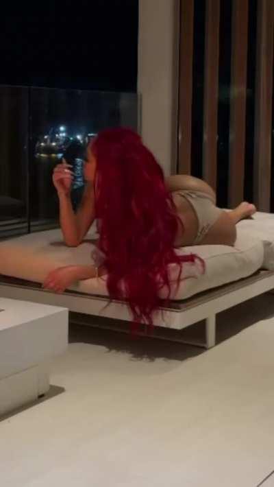 Saweetie showing off her ass