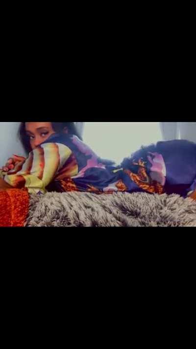 Bombshell comp, hmu for her full mega 7$