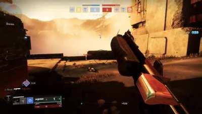 This titan comes out of nowhere YHEETS that poor hunter And jumps away like nothing happened..