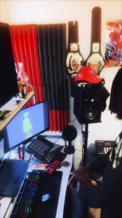 THE BEAT HOKAGE - Christmas Phonk