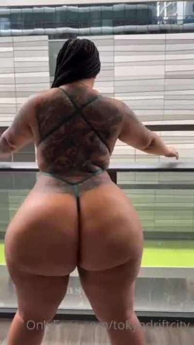 Super Thick 🍑🤤😻❤️😍