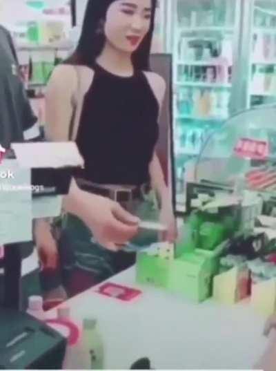 Creo que es lo correcto, para que no se sientan descriminadas