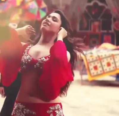 Tamanna Cute navel show