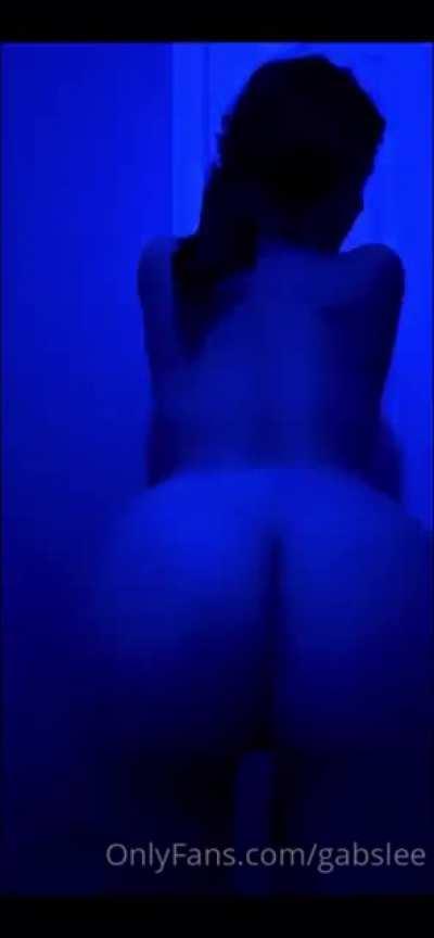 Gabby Ingram @gabslee