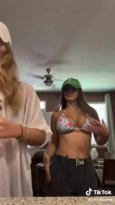 Ready for a Long Weekend 🤗 [@lol5188smd]