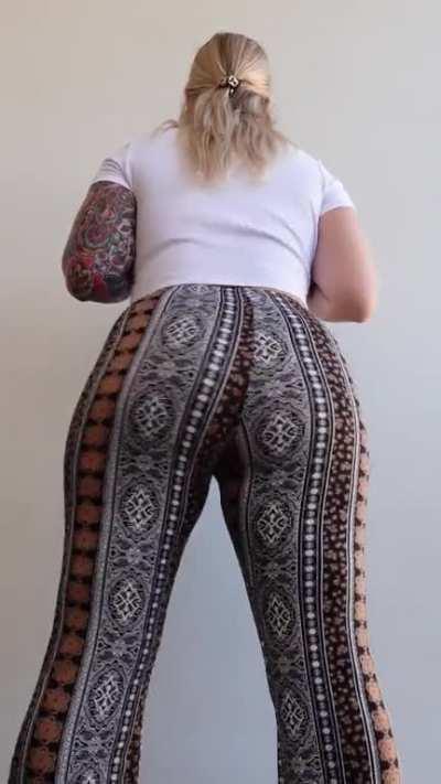 Enjoy a little shake 😏