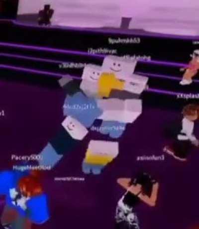 can somebody explain what exploit he used in this video and how?