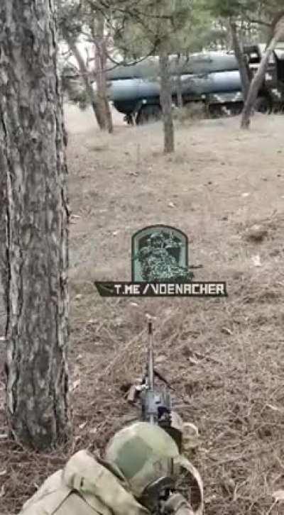 A Russian soldier demonstrating the most unsafe method of destroying a Ukrainian launcher