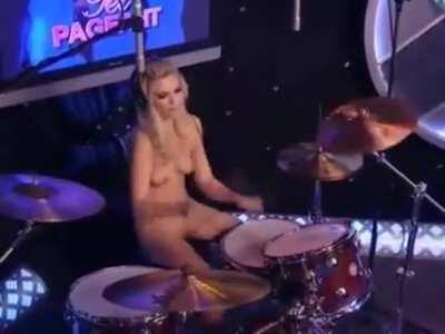 Part 2 of the Penthouse Pet pageant. From 10.29.2007